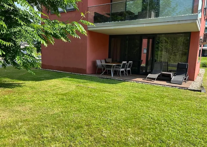 Bavaria Club פארק נופש בלטונללה